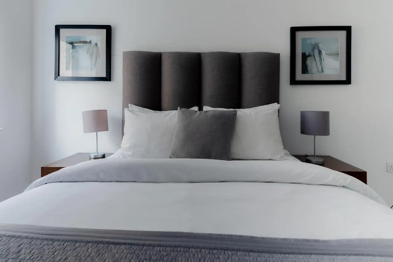City Aldgate Apartments Londres 0*,